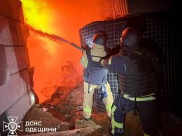 Окупанти вночі атакували енергосистему в одній із областей