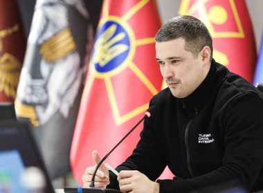 Україна вперше у світі дозволила партнерам тренувати ШІ на реальних даних з поля бою