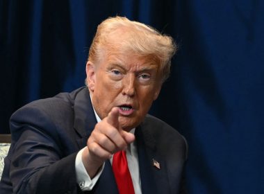 Іран міг замінувати Ормузьку протоку: Трамп жорстко відреагував на чутки